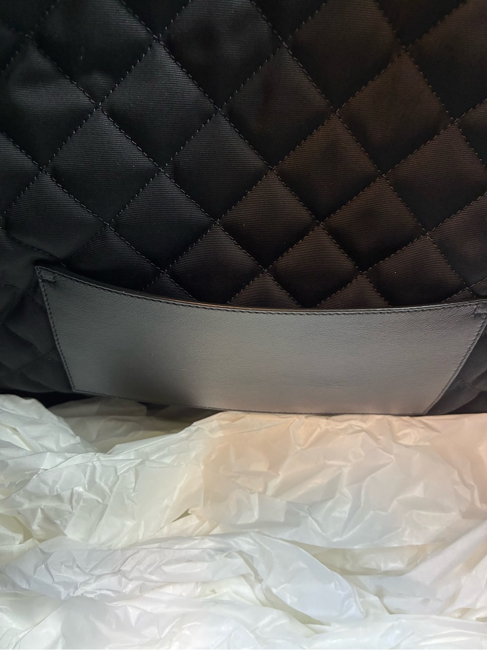 Saint Laurent YSL Giant Quilted Leather Logo Travel Bag - NWOT $5100 Retail - Picture 12 of 16